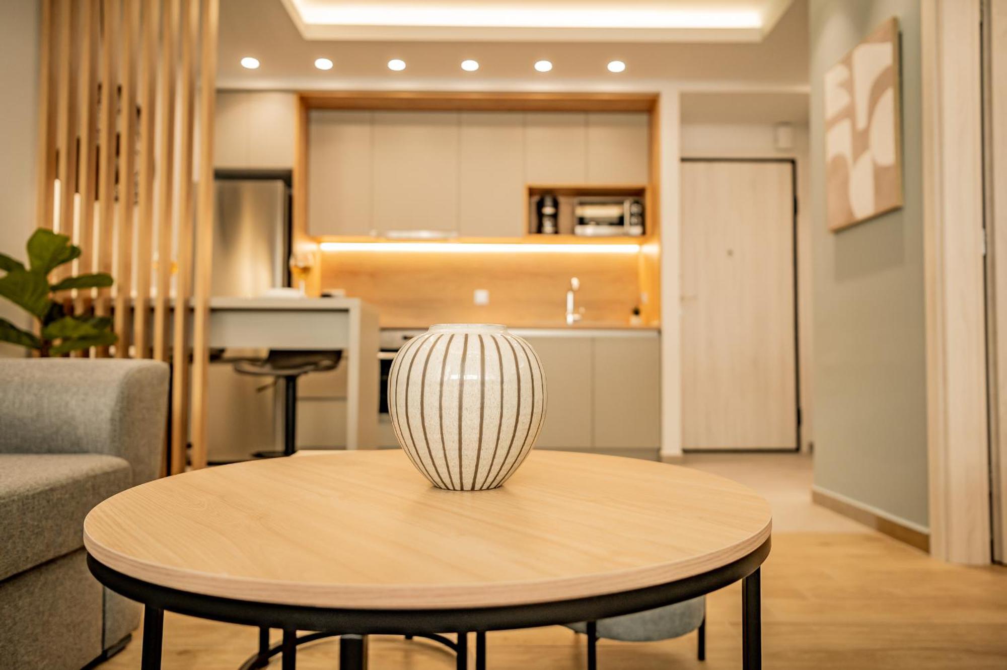 סלוניקי Urban Luxury Suites מראה חיצוני תמונה